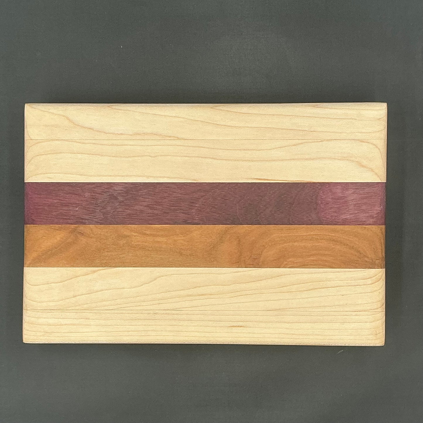 9x7x1.5” cutting board